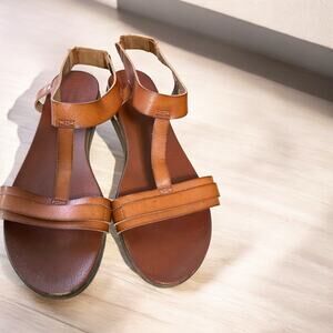 Lauren Blakwell Olivia Women's Camel Brown Sandals Size 10